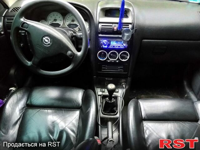 Серый Опель Астра, объемом двигателя 2.2 л и пробегом 0 тыс. км за 3000 $, фото 5 на Automoto.ua