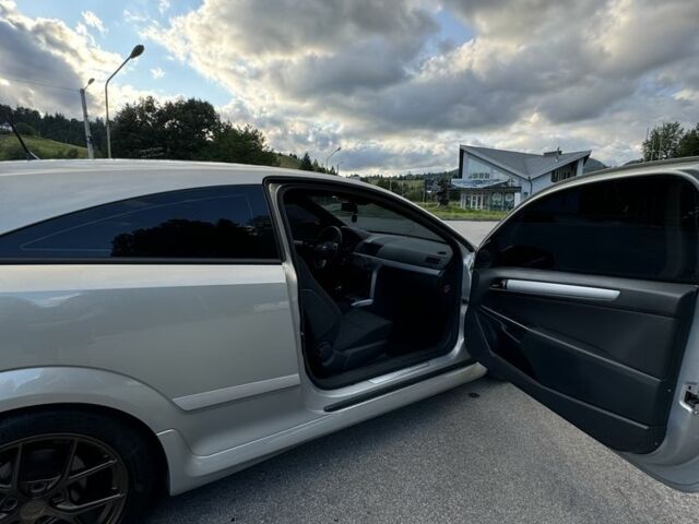 Серый Опель Астра, объемом двигателя 1.9 л и пробегом 337 тыс. км за 5650 $, фото 5 на Automoto.ua