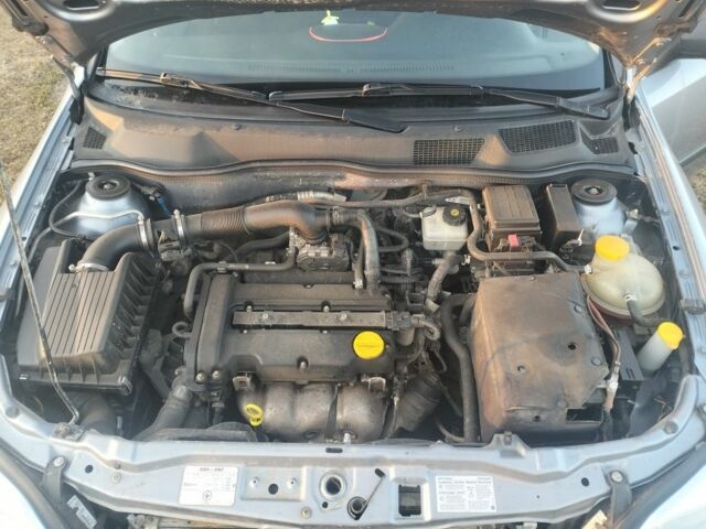 Сірий Опель Астра, об'ємом двигуна 1.4 л та пробігом 2 тис. км за 3500 $, фото 5 на Automoto.ua