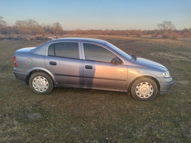 Сірий Опель Астра, об'ємом двигуна 1.4 л та пробігом 2 тис. км за 3500 $, фото 7 на Automoto.ua