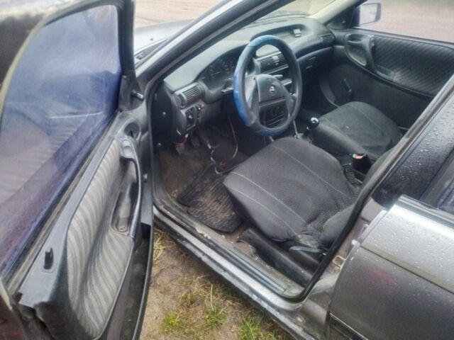 Сірий Опель Астра, об'ємом двигуна 0 л та пробігом 250 тис. км за 450 $, фото 5 на Automoto.ua