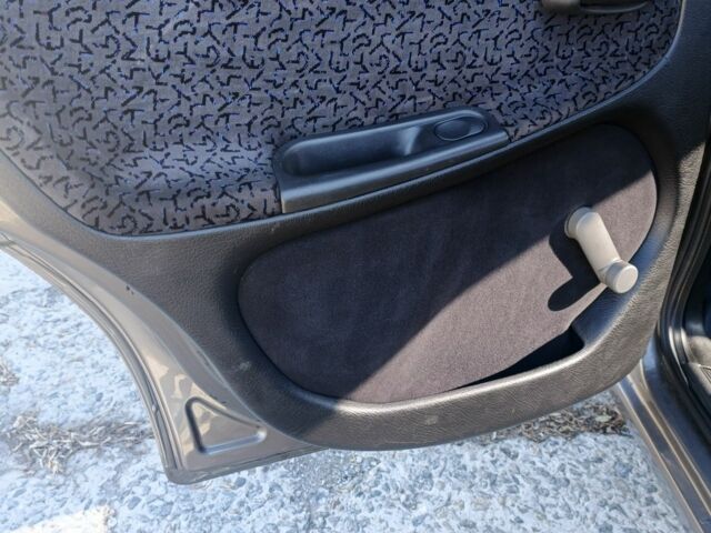 Серый Опель Астра, объемом двигателя 1.7 л и пробегом 320 тыс. км за 1194 $, фото 7 на Automoto.ua