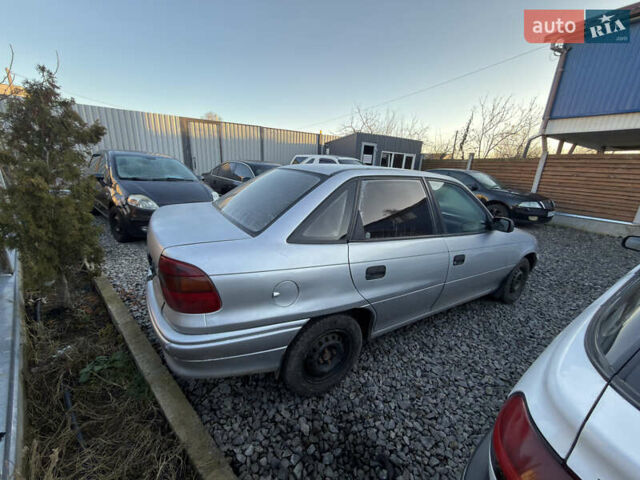 Серый Опель Астра, объемом двигателя 1.4 л и пробегом 300 тыс. км за 1299 $, фото 6 на Automoto.ua