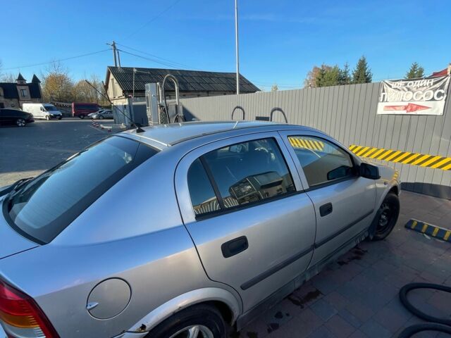 Серый Опель Астра, объемом двигателя 1.7 л и пробегом 486 тыс. км за 1700 $, фото 1 на Automoto.ua