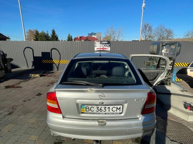 Серый Опель Астра, объемом двигателя 1.7 л и пробегом 486 тыс. км за 1700 $, фото 2 на Automoto.ua