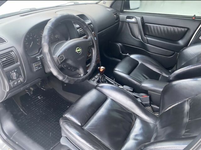 Сірий Опель Астра, об'ємом двигуна 0 л та пробігом 400 тис. км за 2400 $, фото 5 на Automoto.ua