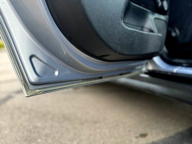 Серый Опель Астра, объемом двигателя 1.4 л и пробегом 200 тыс. км за 2399 $, фото 7 на Automoto.ua