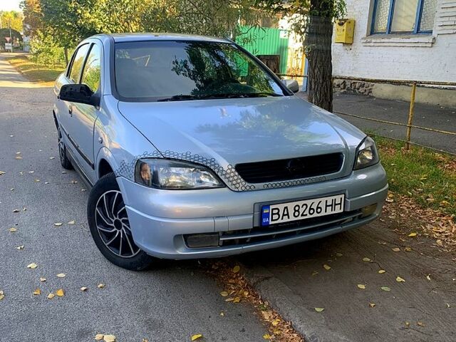 Сірий Опель Астра, об'ємом двигуна 1.8 л та пробігом 500 тис. км за 3600 $, фото 4 на Automoto.ua