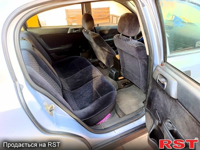 Сірий Опель Астра, об'ємом двигуна 1.4 л та пробігом 505 тис. км за 1500 $, фото 9 на Automoto.ua