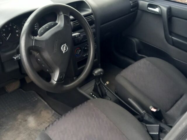 Опель Астра 2001 в Зенькове на Automoto.ua Серый Опель Астра, объемом двигателя 1.6 л и пробегом 146 тыс. км за 2900 $, фото 6 на Automoto.ua