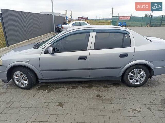 Сірий Опель Астра, об'ємом двигуна 1.6 л та пробігом 200 тис. км за 4000 $, фото 10 на Automoto.ua