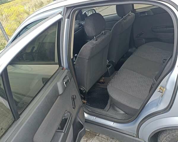 Сірий Опель Астра, об'ємом двигуна 1.6 л та пробігом 200 тис. км за 4000 $, фото 18 на Automoto.ua