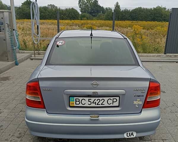 Сірий Опель Астра, об'ємом двигуна 1.6 л та пробігом 200 тис. км за 4000 $, фото 7 на Automoto.ua