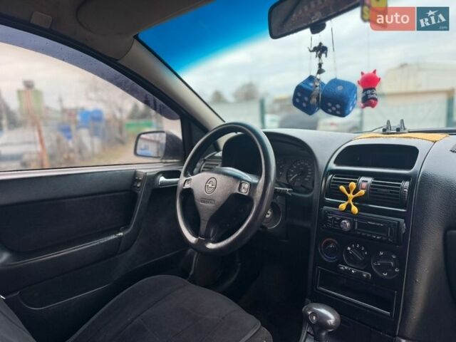 Сірий Опель Астра, об'ємом двигуна 1.6 л та пробігом 280 тис. км за 2700 $, фото 13 на Automoto.ua