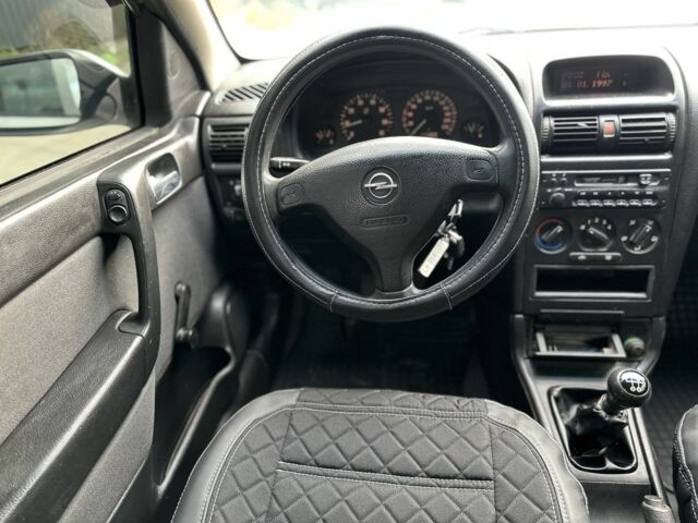 Сірий Опель Астра, об'ємом двигуна 1.6 л та пробігом 220 тис. км за 3500 $, фото 21 на Automoto.ua