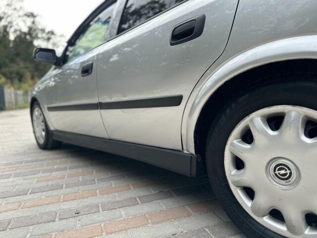 Сірий Опель Астра, об'ємом двигуна 1.6 л та пробігом 220 тис. км за 3500 $, фото 8 на Automoto.ua