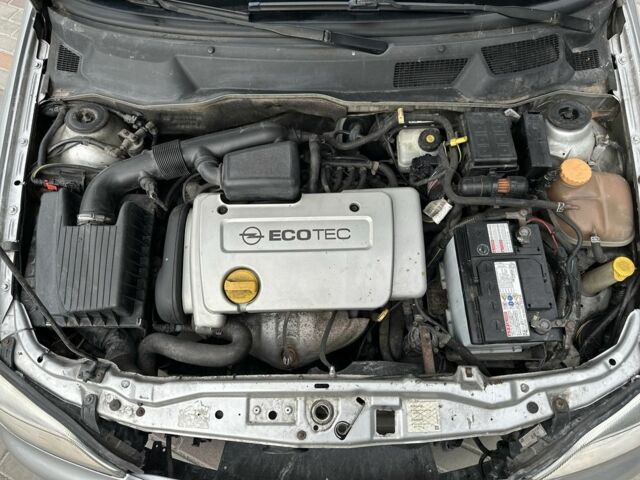 Сірий Опель Астра, об'ємом двигуна 1.6 л та пробігом 220 тис. км за 3500 $, фото 23 на Automoto.ua