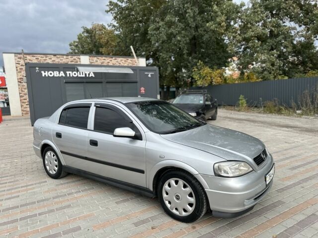Сірий Опель Астра, об'ємом двигуна 1.6 л та пробігом 220 тис. км за 3500 $, фото 2 на Automoto.ua