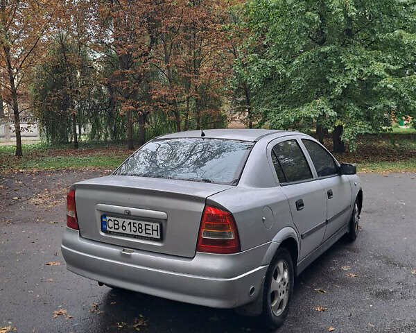 Сірий Опель Астра, об'ємом двигуна 2.2 л та пробігом 380 тис. км за 2500 $, фото 2 на Automoto.ua