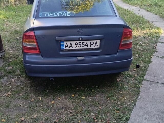 Сірий Опель Астра, об'ємом двигуна 1.8 л та пробігом 273 тис. км за 3400 $, фото 3 на Automoto.ua