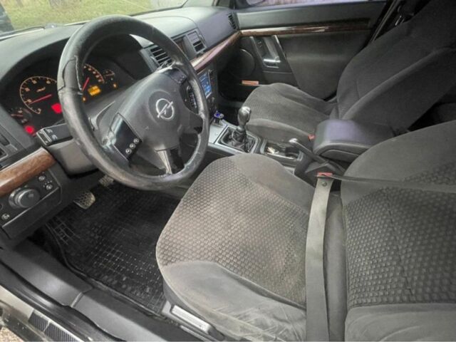 Серый Опель Астра, объемом двигателя 2 л и пробегом 330 тыс. км за 2550 $, фото 6 на Automoto.ua