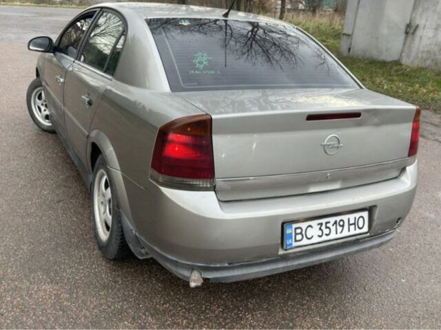 Серый Опель Астра, объемом двигателя 2 л и пробегом 330 тыс. км за 2550 $, фото 2 на Automoto.ua