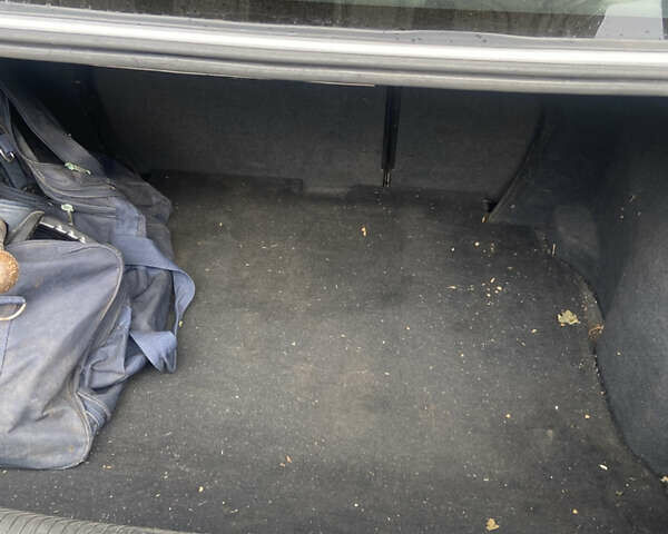 Серый Опель Астра, объемом двигателя 1.4 л и пробегом 310 тыс. км за 3200 $, фото 5 на Automoto.ua