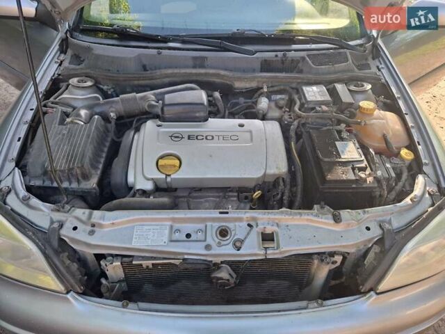 Сірий Опель Астра, об'ємом двигуна 1.6 л та пробігом 322 тис. км за 3100 $, фото 5 на Automoto.ua