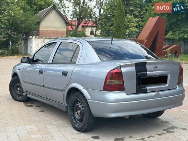 Серый Опель Астра, объемом двигателя 1.4 л и пробегом 281 тыс. км за 2800 $, фото 5 на Automoto.ua