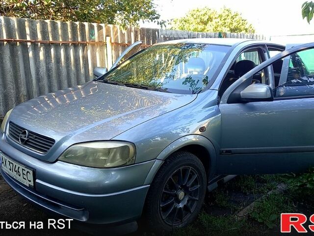 Серый Опель Астра, объемом двигателя 1.6 л и пробегом 340 тыс. км за 2200 $, фото 1 на Automoto.ua