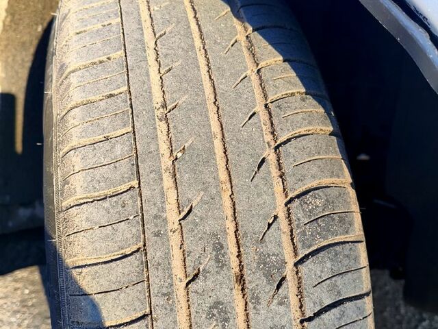 Серый Опель Астра, объемом двигателя 1.6 л и пробегом 292 тыс. км за 4200 $, фото 9 на Automoto.ua