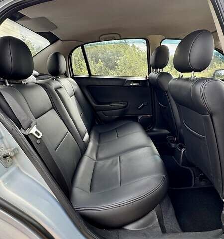 Серый Опель Астра, объемом двигателя 1.6 л и пробегом 148 тыс. км за 4500 $, фото 7 на Automoto.ua