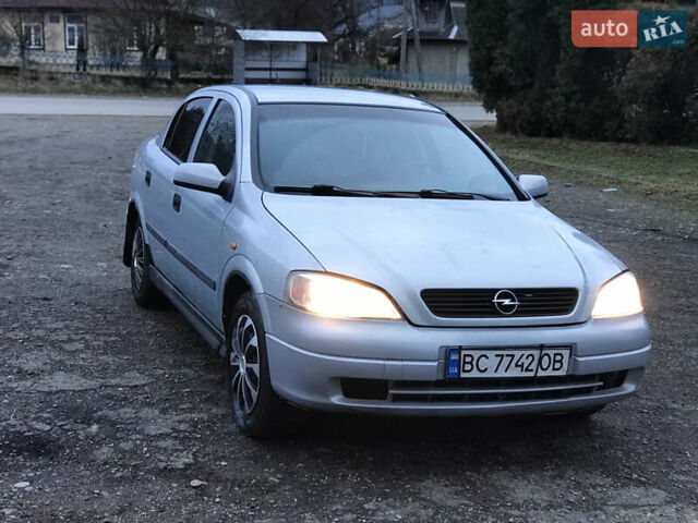 Сірий Опель Астра, об'ємом двигуна 1.6 л та пробігом 320 тис. км за 2200 $, фото 1 на Automoto.ua