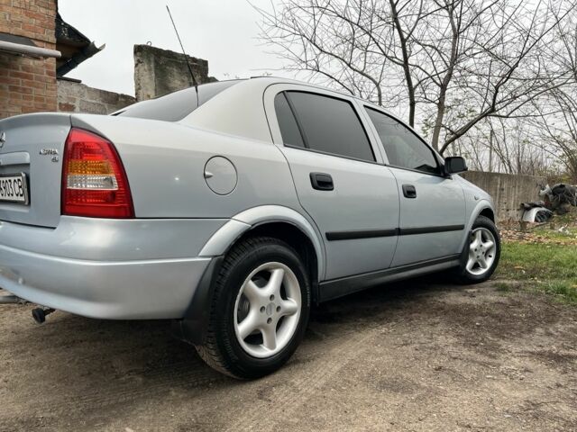 Сірий Опель Астра, об'ємом двигуна 1.6 л та пробігом 263 тис. км за 4000 $, фото 6 на Automoto.ua
