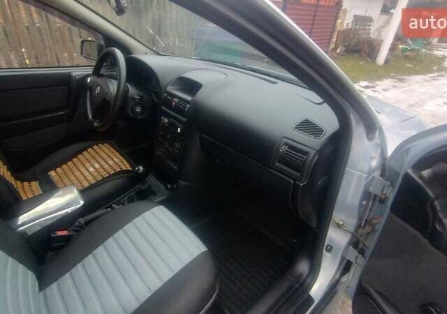 Опель Астра 2004 в Житомире на Automoto.ua Серый Опель Астра, объемом двигателя 1.4 л и пробегом 225 тыс. км за 3300 $, фото 10 на Automoto.ua