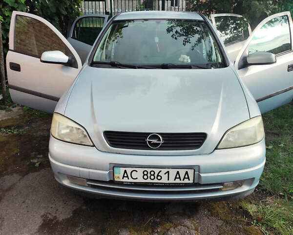 Сірий Опель Астра, об'ємом двигуна 1.6 л та пробігом 160 тис. км за 4200 $, фото 2 на Automoto.ua