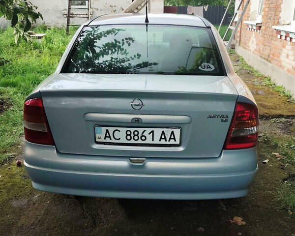 Сірий Опель Астра, об'ємом двигуна 1.6 л та пробігом 160 тис. км за 4200 $, фото 1 на Automoto.ua