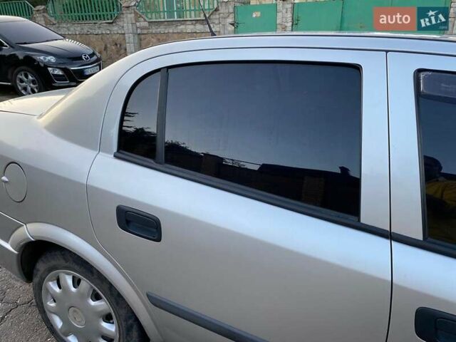 Сірий Опель Астра, об'ємом двигуна 1.6 л та пробігом 153 тис. км за 4000 $, фото 15 на Automoto.ua