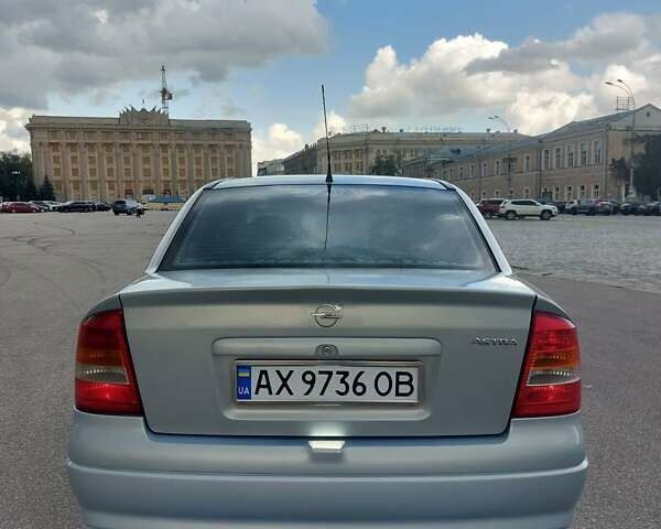 Серый Опель Астра, объемом двигателя 1.6 л и пробегом 302 тыс. км за 3500 $, фото 5 на Automoto.ua