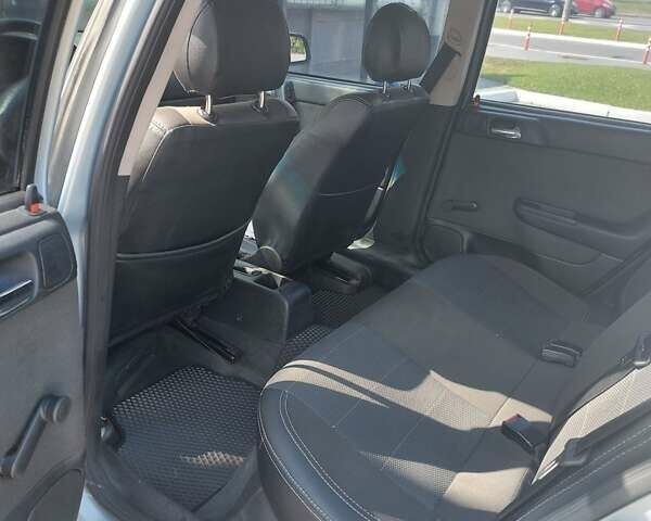 Серый Опель Астра, объемом двигателя 1.6 л и пробегом 302 тыс. км за 3500 $, фото 17 на Automoto.ua