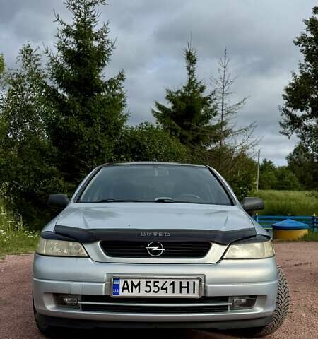 Серый Опель Астра, объемом двигателя 1.6 л и пробегом 148 тыс. км за 4500 $, фото 3 на Automoto.ua