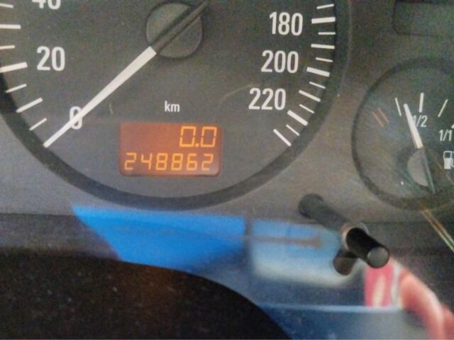 Серый Опель Астра, объемом двигателя 1.6 л и пробегом 248 тыс. км за 3200 $, фото 6 на Automoto.ua