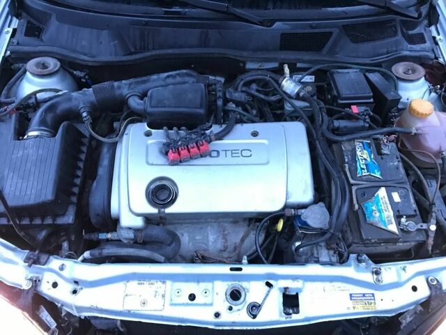 Серый Опель Астра, объемом двигателя 1.6 л и пробегом 320 тыс. км за 2200 $, фото 5 на Automoto.ua