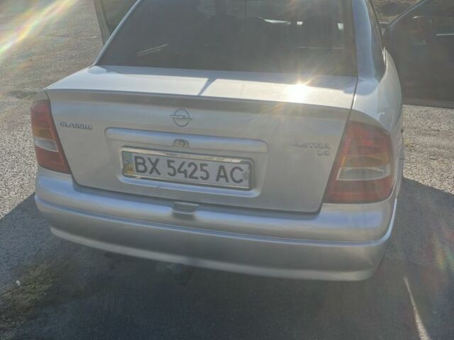 Серый Опель Астра, объемом двигателя 1.4 л и пробегом 270 тыс. км за 3400 $, фото 7 на Automoto.ua