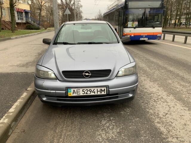 Серый Опель Астра, объемом двигателя 1.4 л и пробегом 224 тыс. км за 2300 $, фото 5 на Automoto.ua