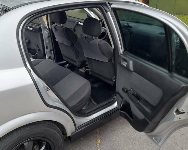 Сірий Опель Астра, об'ємом двигуна 1.39 л та пробігом 250 тис. км за 2900 $, фото 17 на Automoto.ua