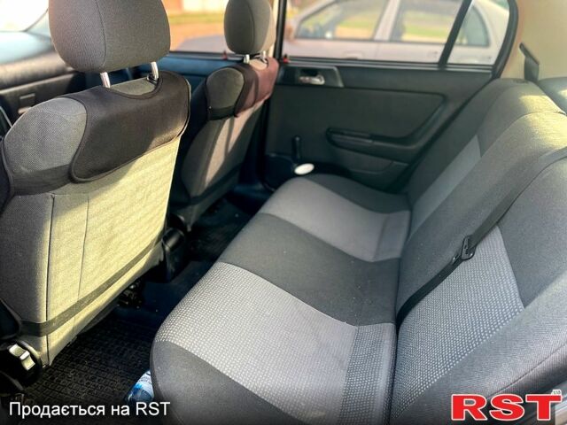 Серый Опель Астра, объемом двигателя 1.4 л и пробегом 212 тыс. км за 3000 $, фото 5 на Automoto.ua