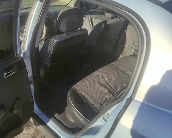 Сірий Опель Астра, об'ємом двигуна 1.6 л та пробігом 260 тис. км за 3700 $, фото 4 на Automoto.ua