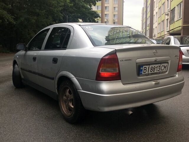 Сірий Опель Астра, об'ємом двигуна 1.4 л та пробігом 450 тис. км за 2600 $, фото 8 на Automoto.ua