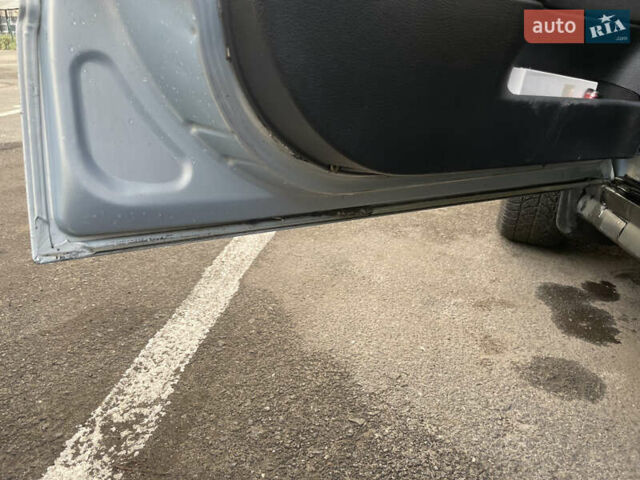 Серый Опель Астра, объемом двигателя 1.6 л и пробегом 290 тыс. км за 2400 $, фото 14 на Automoto.ua